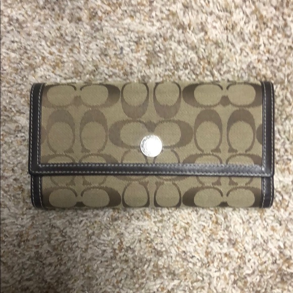 Coach collection - Picture 6 of 7